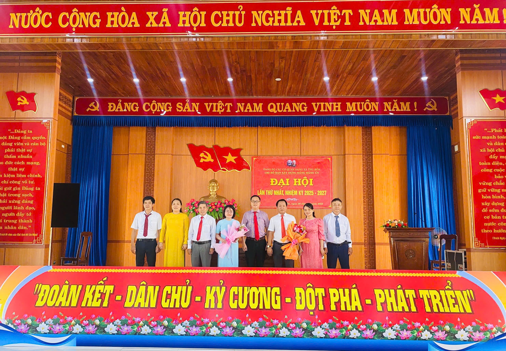 ĐẠI HỘI CHI BỘ BAN XÂY DỰNG ĐẢNG XÃ THU BỒN THÀNH CÔNG TỐT ĐẸP