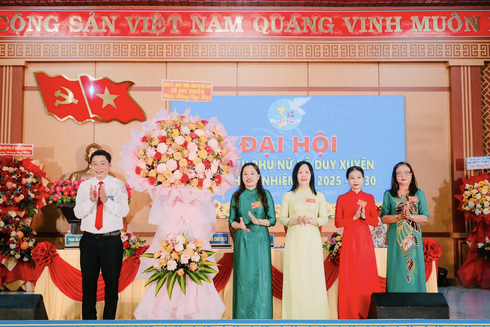 Hội Liên hiệp Phụ nữ (LHPN) xã Duy Xuyên tổ chức Đại hội đại biểu lần thứ I, nhiệm kỳ 2025 - 2030