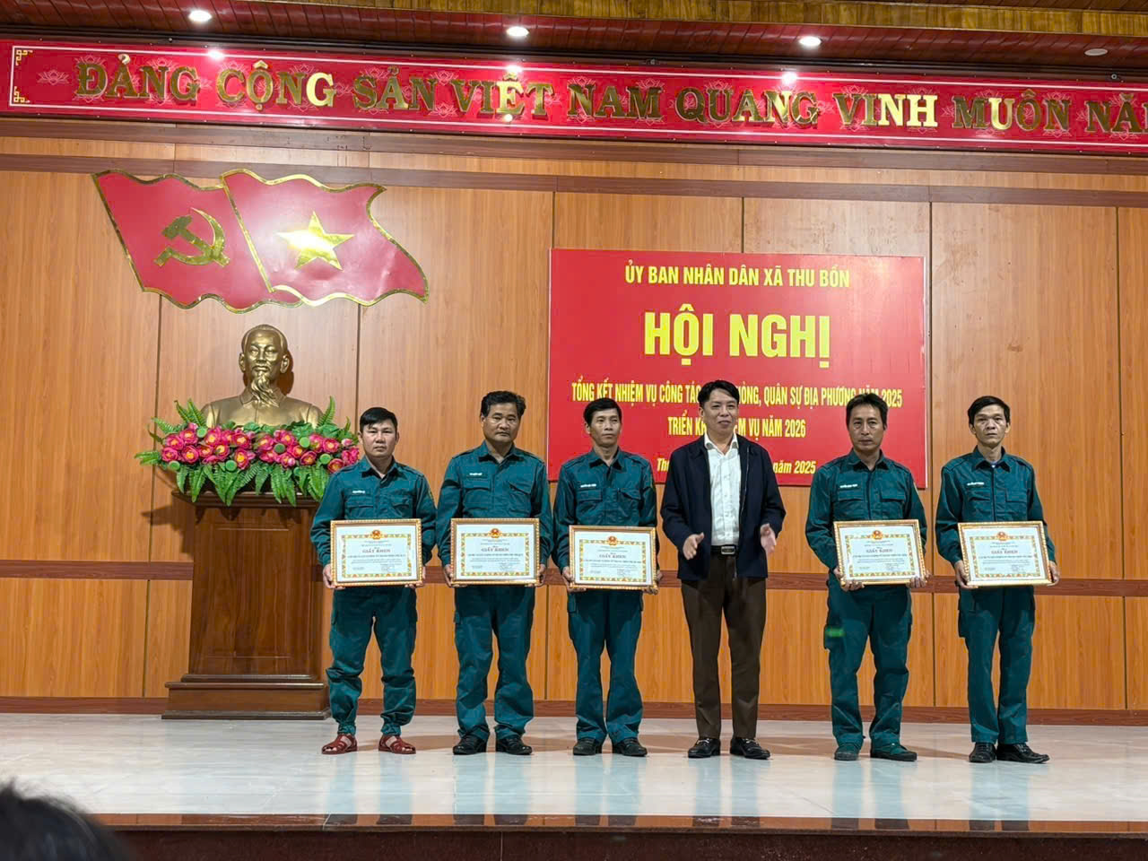 Xã Thu Bồn: Tổng kết nhiệm vụ quốc phòng, quân sự địa phương năm 2025